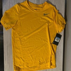 Nike Dri Fit T-shirt